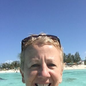 Meet your Posher, Diane